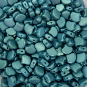 Ginko Bead Chatoyant Shimmer Green, 2-Hole Czech Glass 7.5x7.5mm, 02010-29735-35 Beads