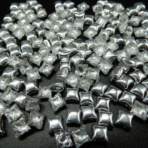 Wibeduo® Bead Crystal Labrador, 2 hole Star shaped Czech Glass, 8 x 8 mm, 27001-Qty 25 beads