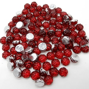 Baroque Backlit Ruby, 2-Hole Cabochon 7mm Czech Glass, 90080-29801-20 Beads