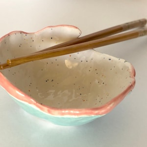 Rough around the Edges Sauce Dish