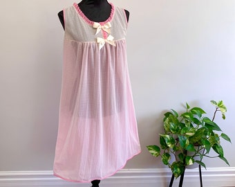 KATY - vintage pink and cream trapeze nightgown, retro mid-century peignoir nightie, sheer geometric overlay, kitsch pin-up lingerie (1960s)