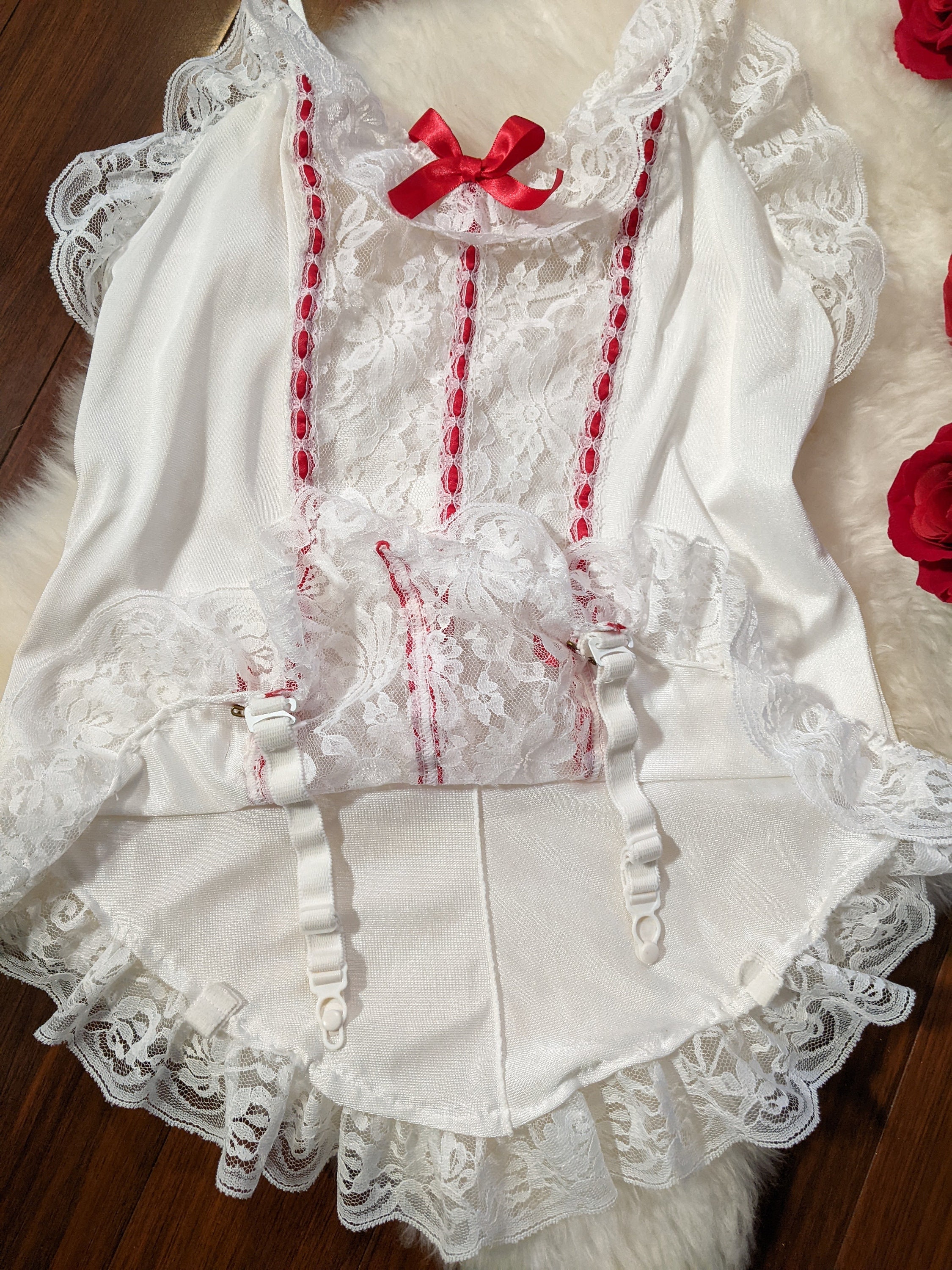 JADIN Vintage Lacy Corselette White Lace Red Satin Ribbon - Etsy Canada