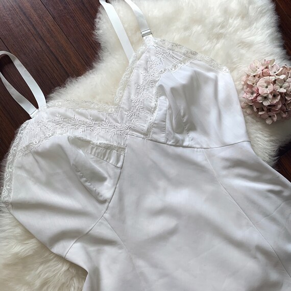 HAZEL vintage white cotton full slip, cottagecore e… Gem