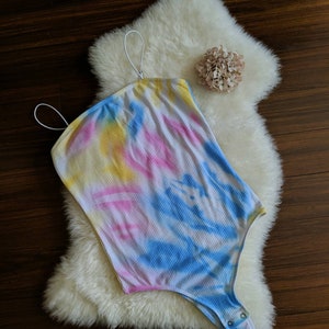 BEVERLY vintage 80s tie dye bodysuit, colorful ribbed cotton lingerie teddy, retro cozy cute lingerie onesie 1980s image 4