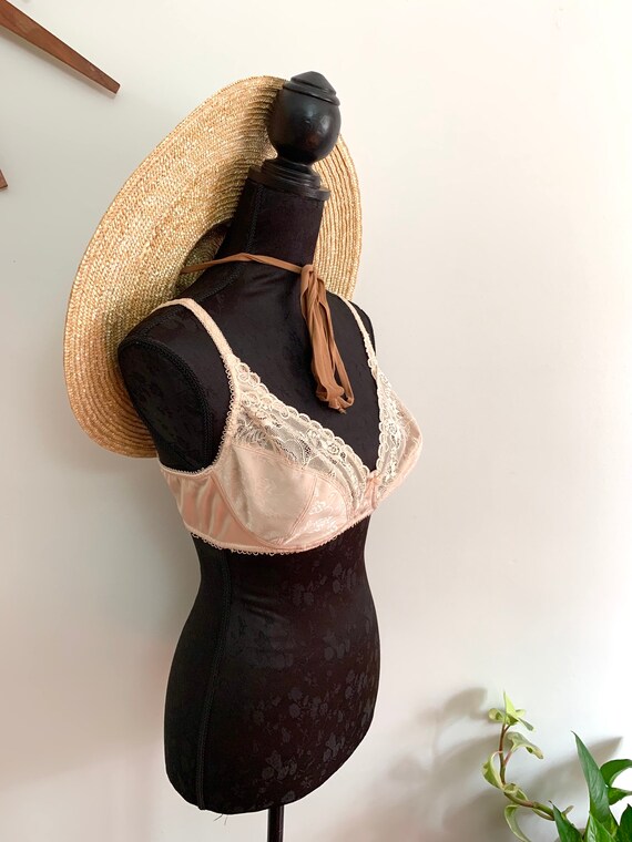 REBA - vintage ivory lacy bra, lightly padded bra… - image 6