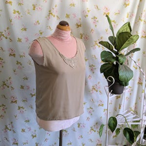 JONI - vintage tan camisole, neutral sheath lingerie top, summer sleeveless blouse, eyelet lace detail, retro sleep lounge wear (1980s)