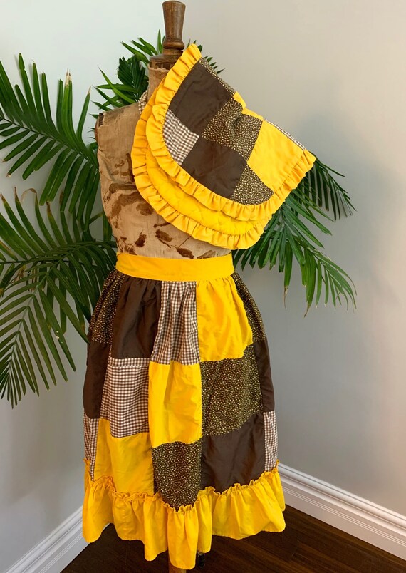 VINTAGE HOSTESS SET - matching patchwork apron, t… - image 3