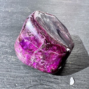 Genuine Sugilite Stone 1.3 inches tumbled Luvulite