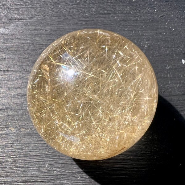 Petite sphère en quartz rutile doré 25 mm au choix