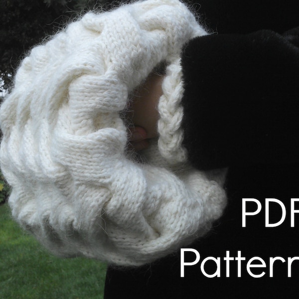 Winter Wonderland Muff a PDF Knitting Pattern by Theresa Shingler