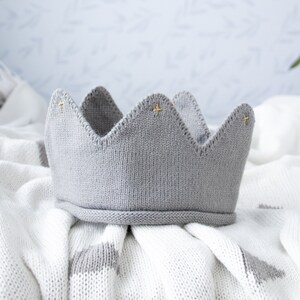 First Birthday Crown Outfit Accessory Headpiece for Kids Baby Photoshoot Accessory Prop Grey Birthday Crown Gift Idea for Boy or Girl