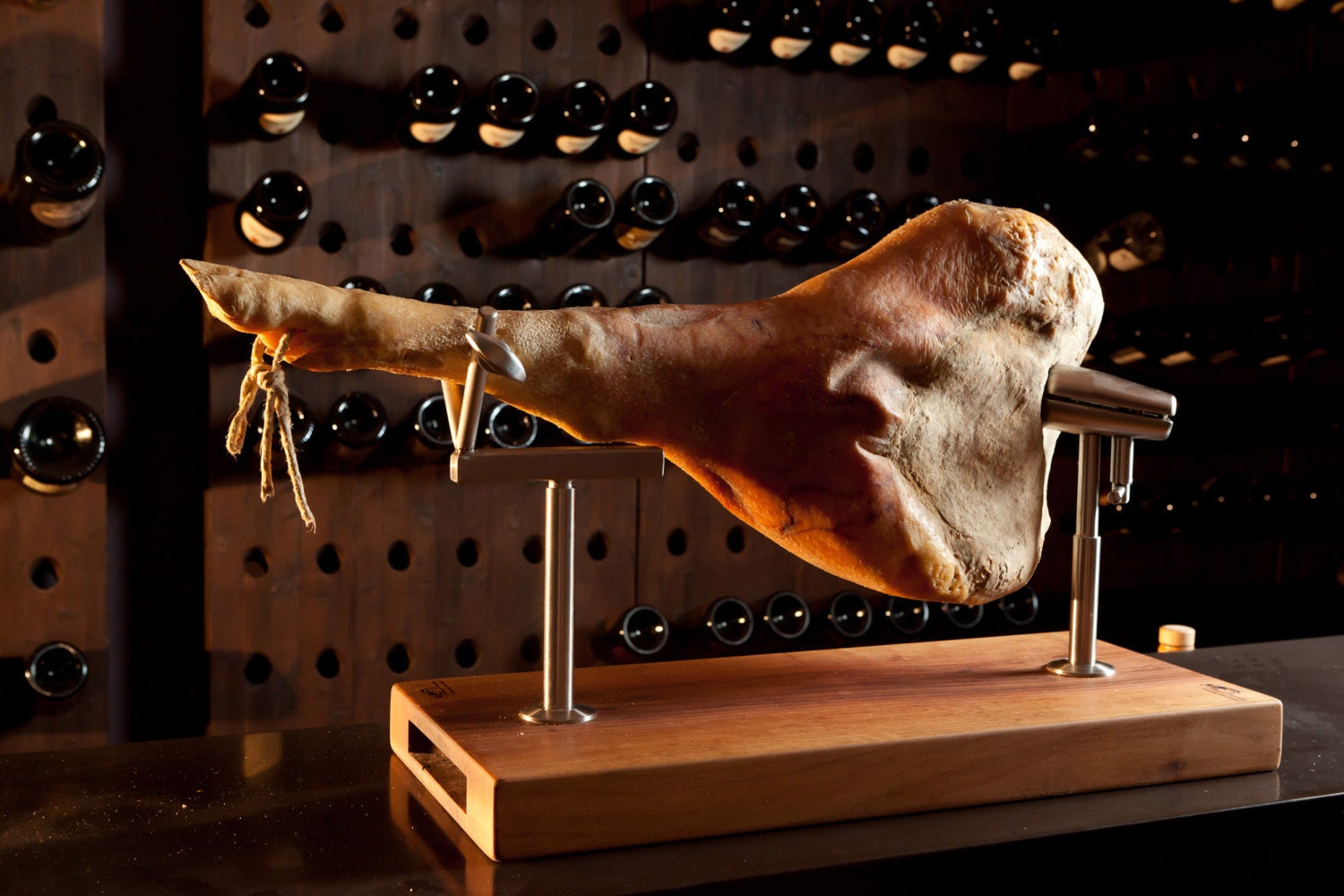 Portaprosciutto In Legno Ausonia - Professionale E Di Lusso