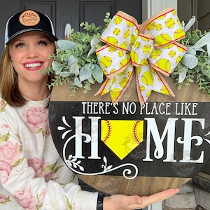 Front Door Decor | Welcome Sign | Softball | Summer Wreath | Softball Decor | Softball Gift | Softball Door Hanger | Softball Door Sign