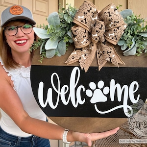 Front Door Decor | Welcome/Paw | Dog Sign | Dog Sign | Front Door Sign | Dog Door Hanger | Year Round Wreath | Dog Gift