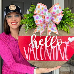 Valentines Front Door Decor | Hello Valentine | Valentines Wreath | Valentines Door Hanger | Valentine's Door Wreath | Valentines Hanger