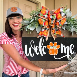 Fall Front Door Decor | Fall Door Hanger | Paw Print Fall Sign | Fall Welcome Sign | Pumpkin Door Hanger | Fall Door Wreath | Fall Porch