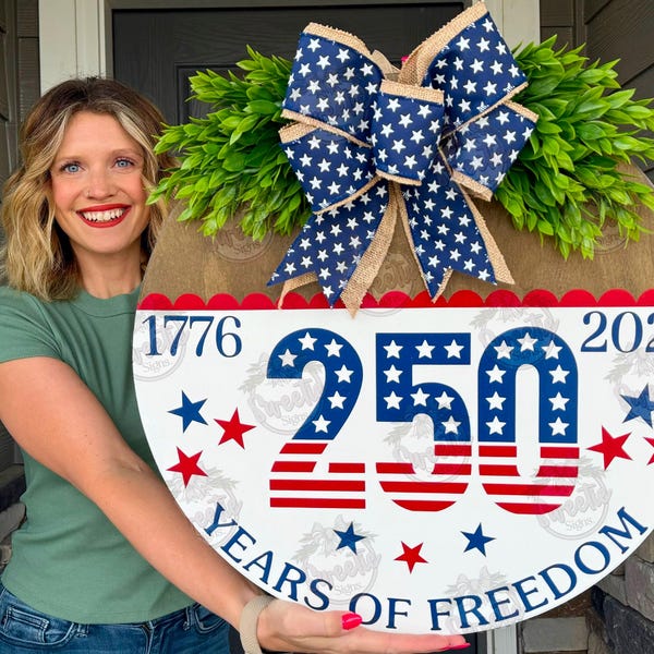 America 250 Door Hanger | USA 250 Years Of Freedom | USA 250th Anniversary Round Sign | 1776-2026 | America 250 Emblem | July 4th Door Sign