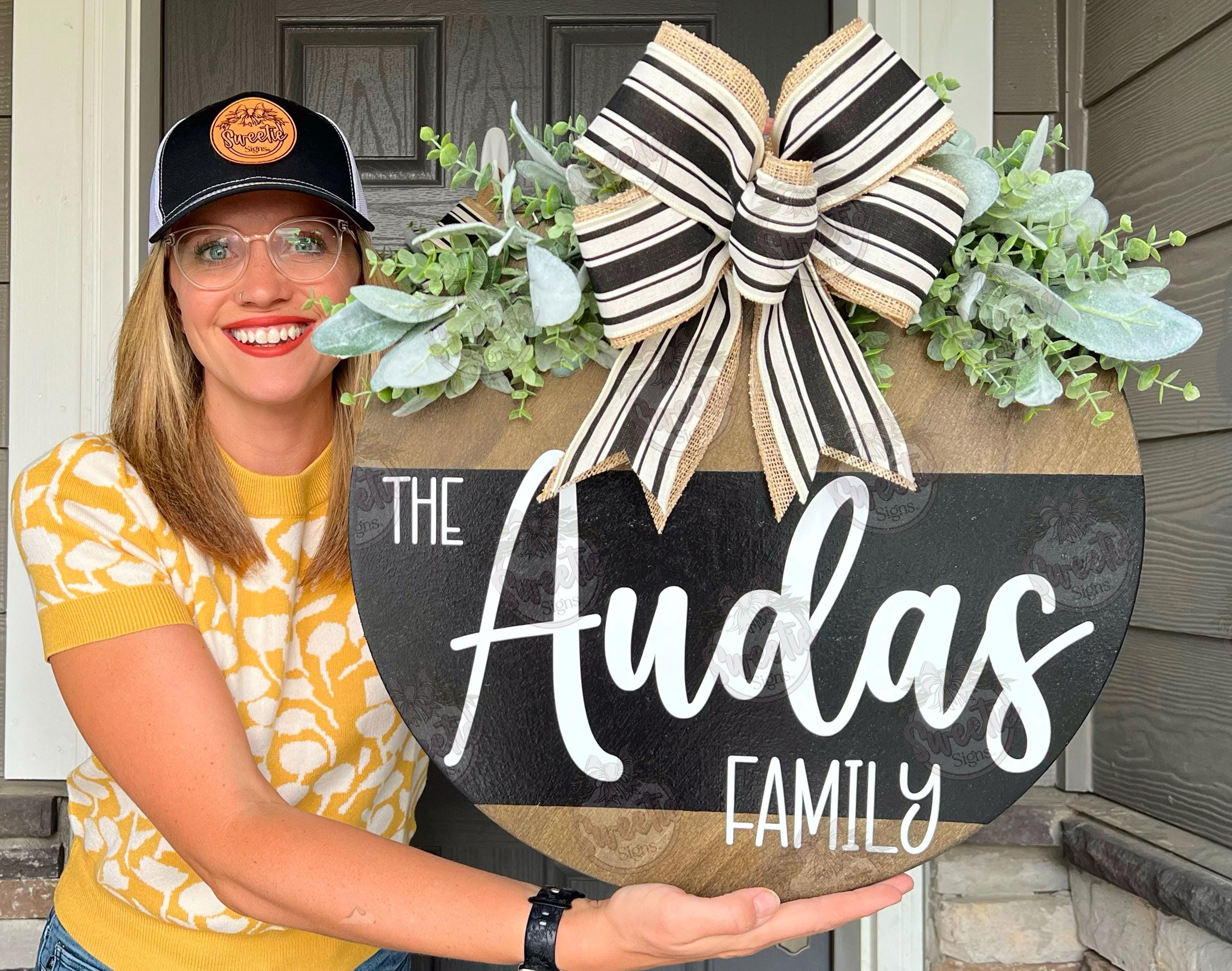 Front Door Decor | Last Name/Family | Year Round Wreath | Door Hanger | Front Door Wreath | Housewarming Gift | Personalized Sign