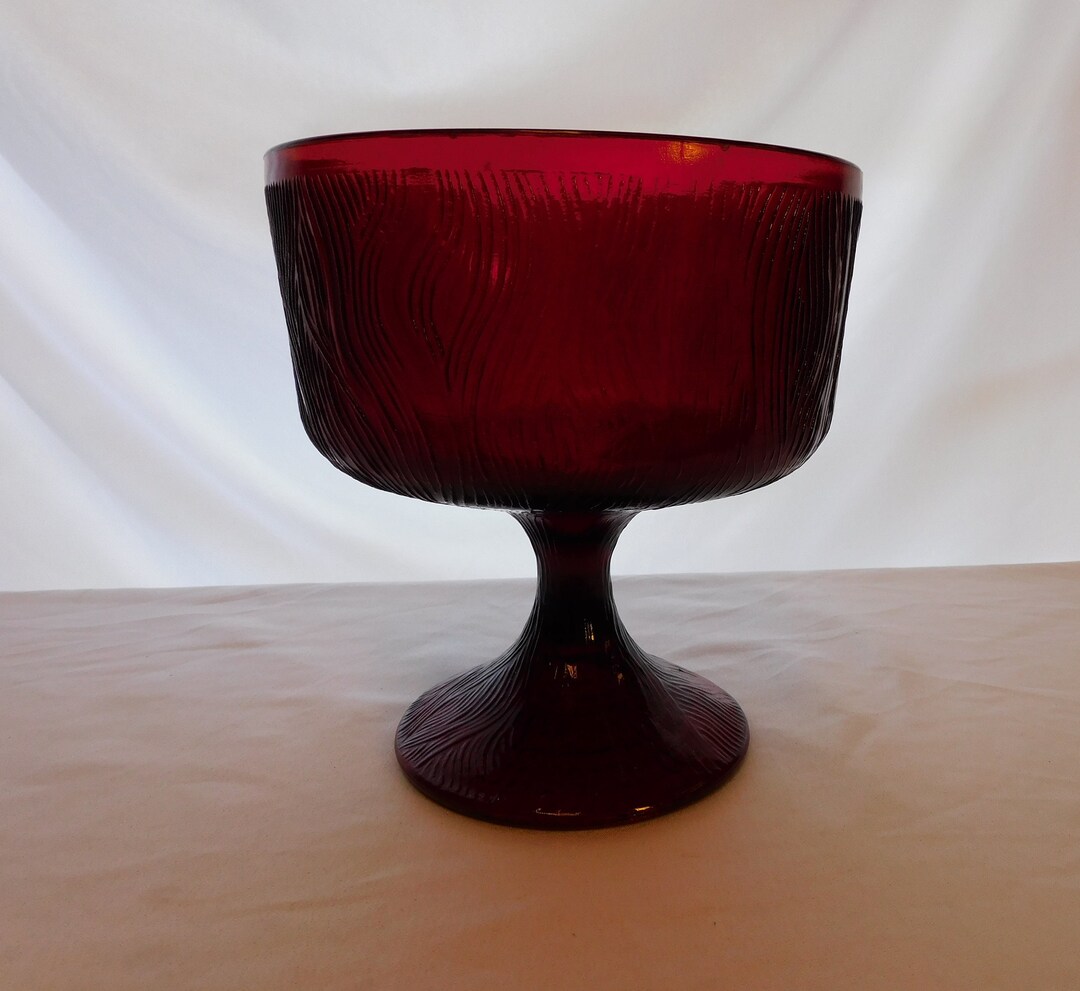 Vintage Red Glass Compote Candy Dish With Intricate Bark Pattern ...