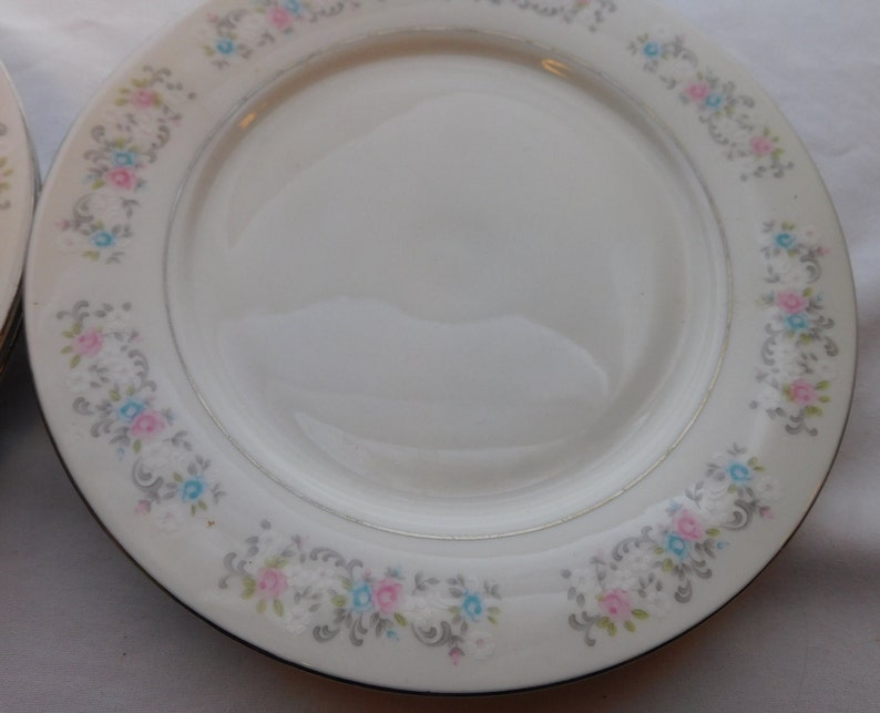 4 Dynasty Fine China Salad Plates RAPTURE Pattern Set Beautiful 75/8
