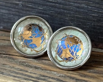 1964 New York World's Fair Souvenir Butterfly Wing Screw Back Earrings of the Unisphere 