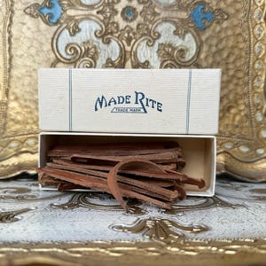 Vintage Made Right Leather Curlers (31)