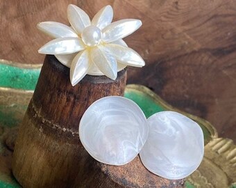 Sweet Vintage Earring & Brooch Set