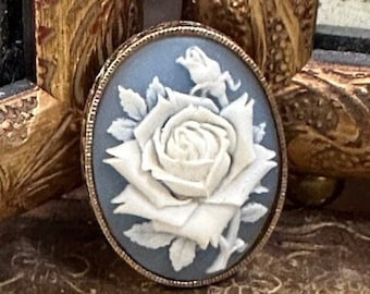 Vintage Estate Avon Blue Cameo Brooch