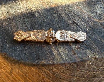 Vintage Estate Mourning Jewelry Pin