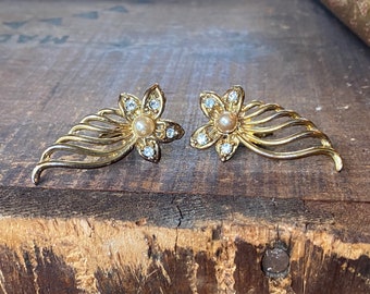 Vintage clip on earrings