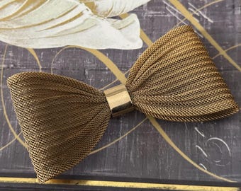 Vintage Gold Tone Buckle or Clip