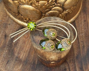 Vintage Estate Sarah Coventry Green Brooch