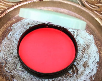 Vintage Rouge Compact (1)