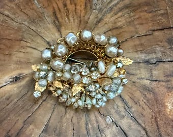 Vintage Original By Robert Rhinestone & Pearl Brooch Signed