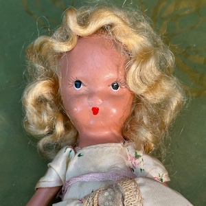 Vintage-Puppe Blond