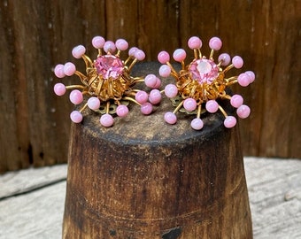 Vintage 1960s pink flower clip ons