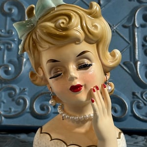 MCM Vintage Lady Head Vase Planter or Make Up Brush holder Bust.