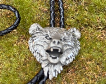 Vintage Estate Pewter Die Cut Wolf Head Bolo