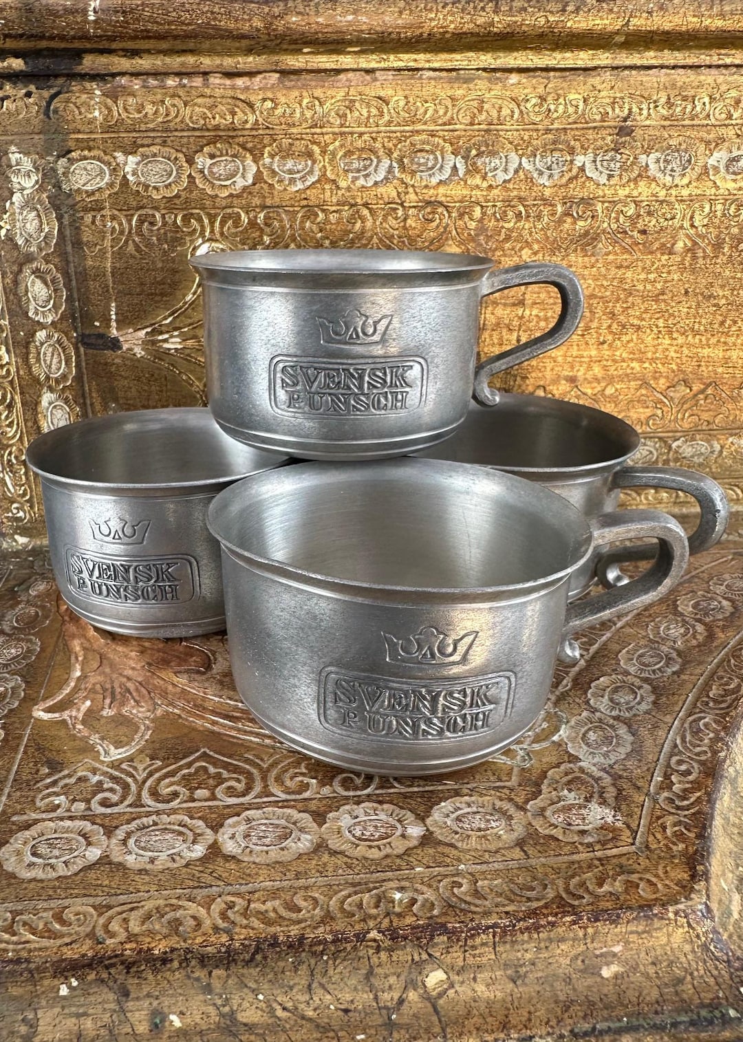 ヴィンテージ＊Silver Spoon ＊knott's＊キャニスター＊空き瓶 Vintage Swedish Pewter Set of 4 Punch Cups, Engraved Svensk Punsch