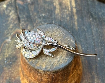 Vintage Estate Butler Rose Pin