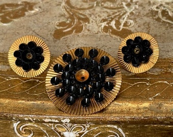 Vintage New Old Stock Brooch & Earring set