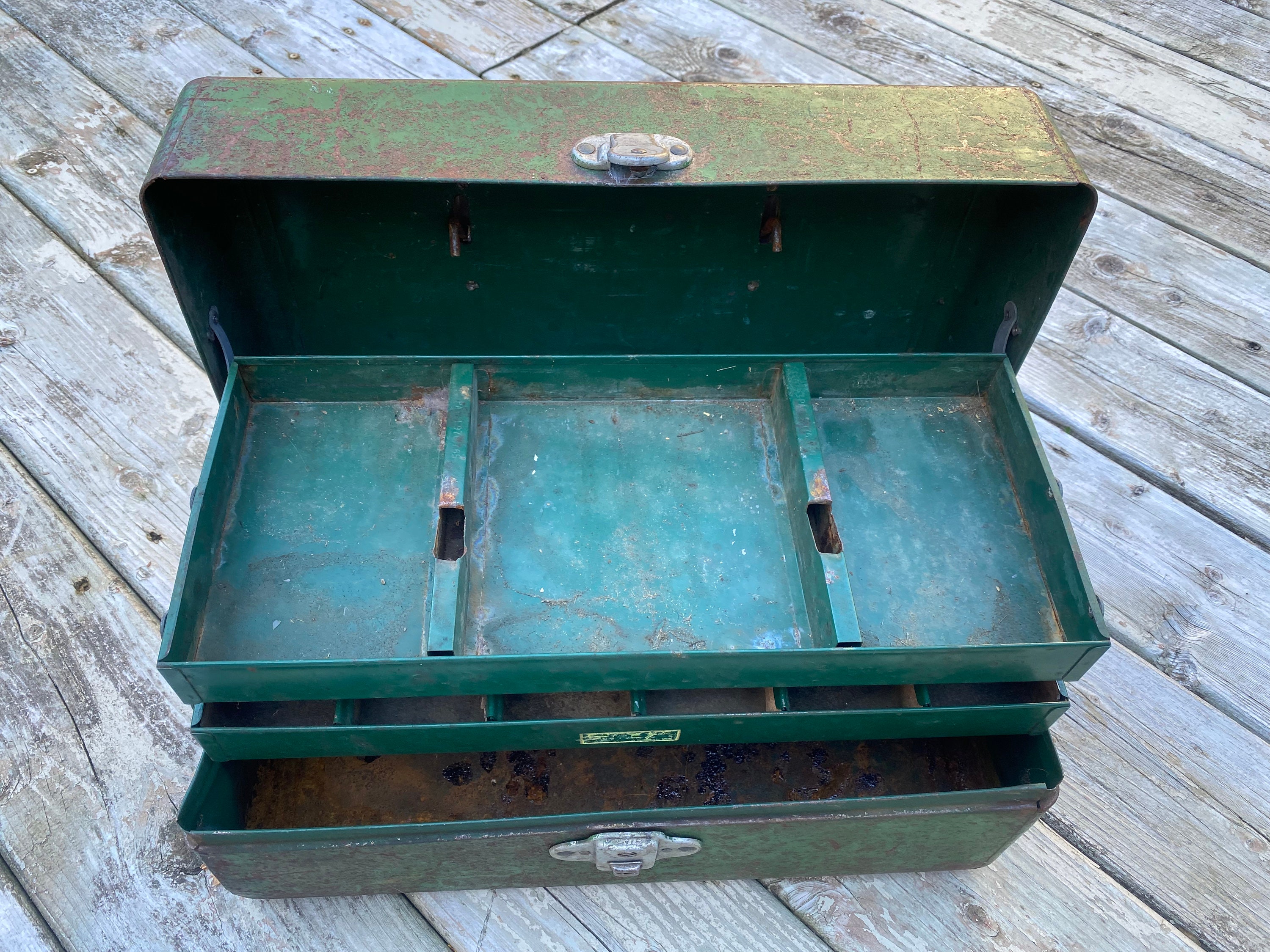 Vintage Green Metal Tackle Box 