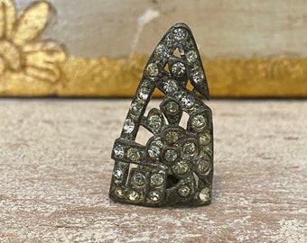 Rhinestone sweater clip