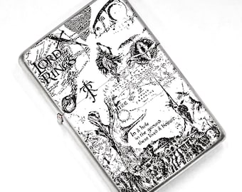 Accendino vintage con coperchio a ribalta in stile americano, ispirato al Signore degli Anelli e allo Hobbit, con incisione e regalo personalizzato GRATUITO.