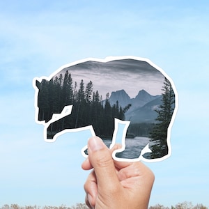 Sticker ours des Rocheuses canadiennes, sticker ours des montagnes, sticker nature pour cahier, grand sticker pour journal, sticker ours pour thermos