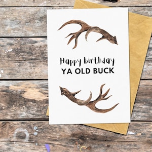 Biglietto di auguri di compleanno con cervo per papà, biglietto di auguri di compleanno con corna per nonno, buon compleanno vecchio cervo, divertente biglietto di auguri con gioco di parole sui cervi per il compleanno