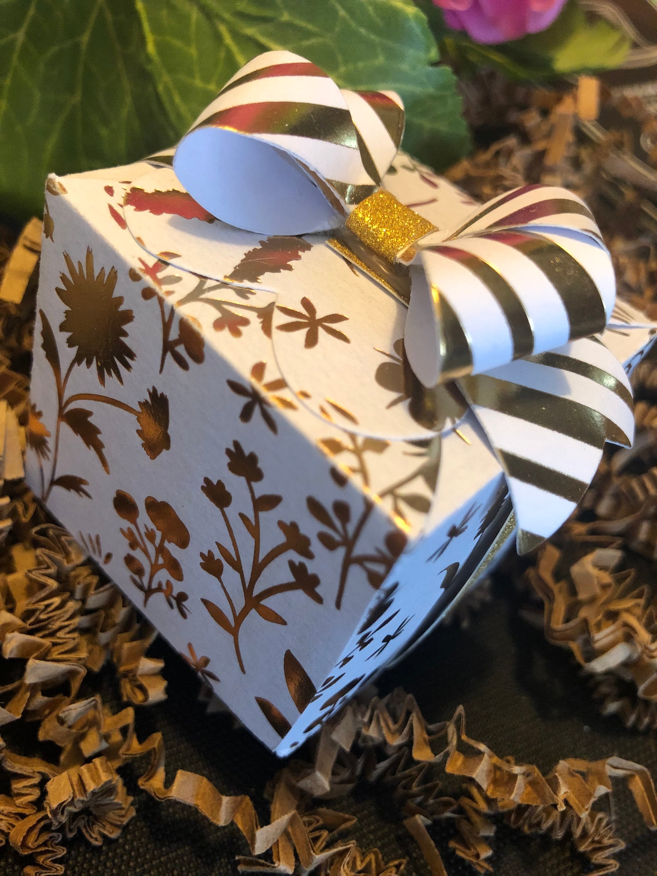 Bath Bomb in a Box: Vanilla Scented, Handmade 1.5”x1.5” Box - Etsy