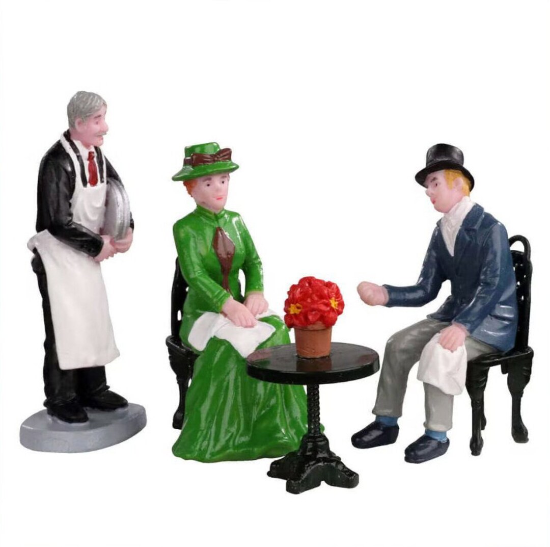 Lemax - Cafe Society 02925 - Set Di 4 Statuette Per Villaggio Di Natale, Resina Dipinta A Mano, 8,4 Cm - 5