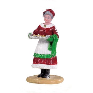 Lemax MRS. CLAUS COOKIES #92759  Santa&#39;s Wonderland Christmas Village Figurines 2019 New Retail Packaging