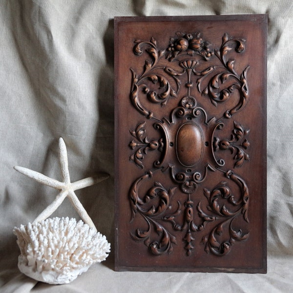 ONE Antique french carved walnut wood panels. Renaisssance style sculpted wood panels. DIY wood project. French chateau.